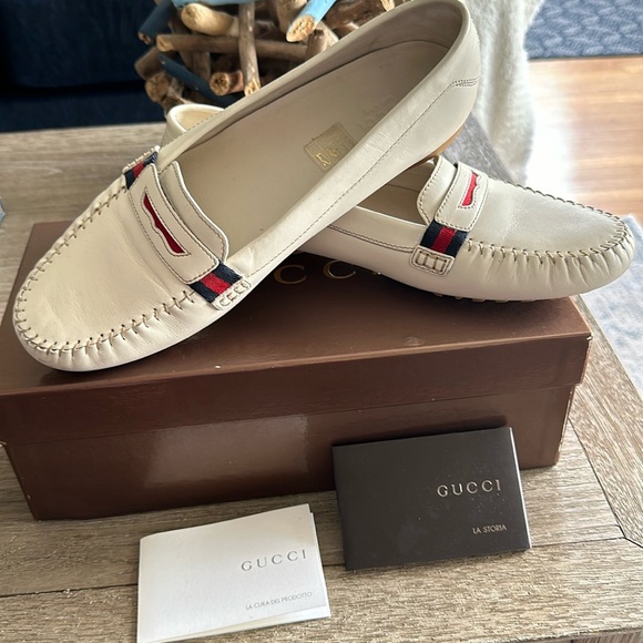 💯 Authentic Gucci Loafers - Picture 1 of 13